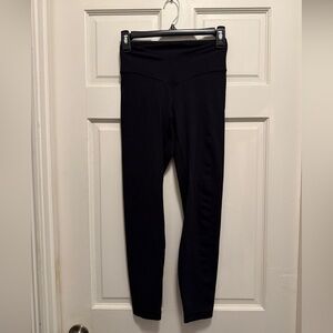 Lululemon High-Waisted V-Waist Align Leggings